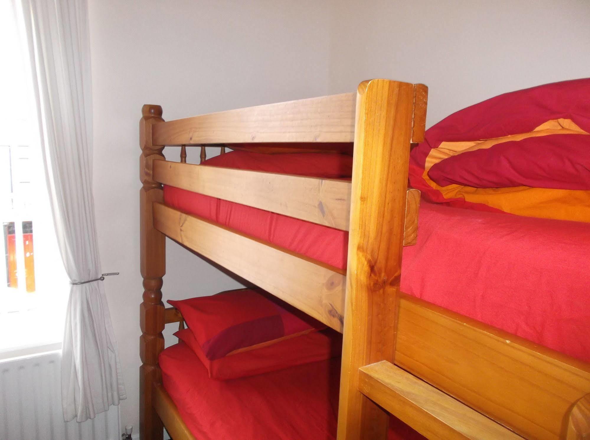 Bed and Breakfast Fairman House Backpackers Лондондеррі Екстер'єр фото