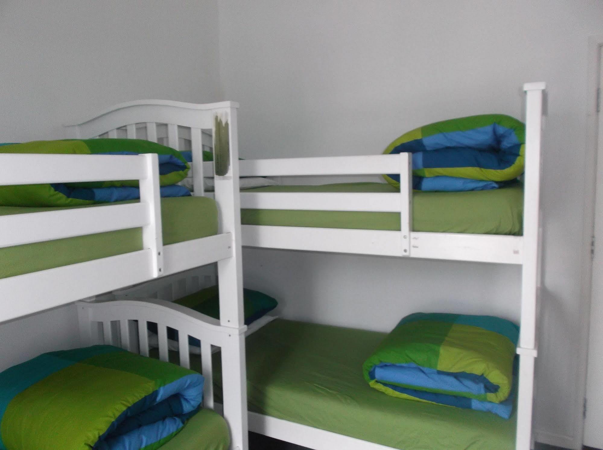 Bed and Breakfast Fairman House Backpackers Лондондеррі Екстер'єр фото